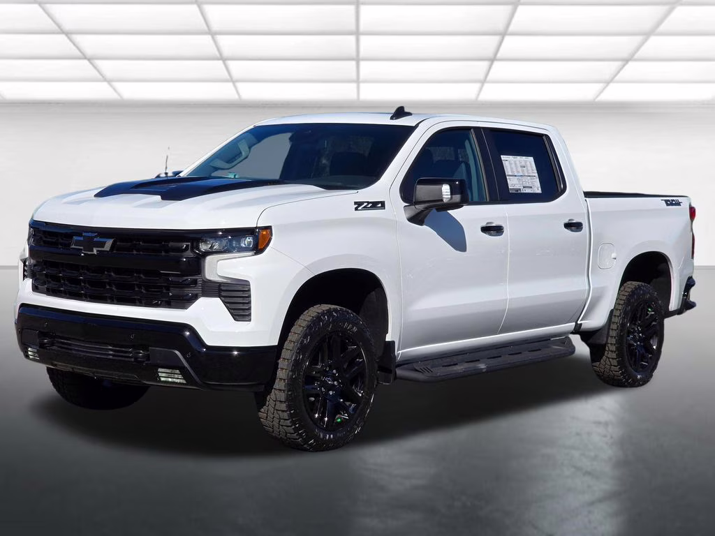 2026 Summit White Chevrolet Silverado 1500 LT Trail Boss 4X4 Truck