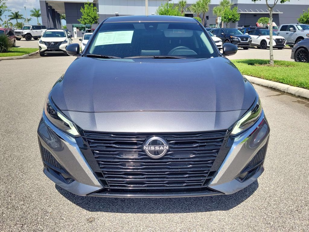 2025 Gun Metallic Nissan Altima 2.5 S FWD Sedan