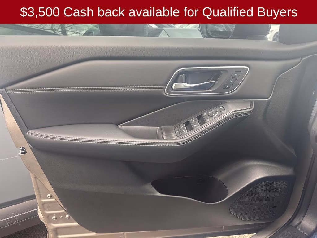 2026 Champagne Silver Metallic Nissan Rogue Platinum AWD SUV