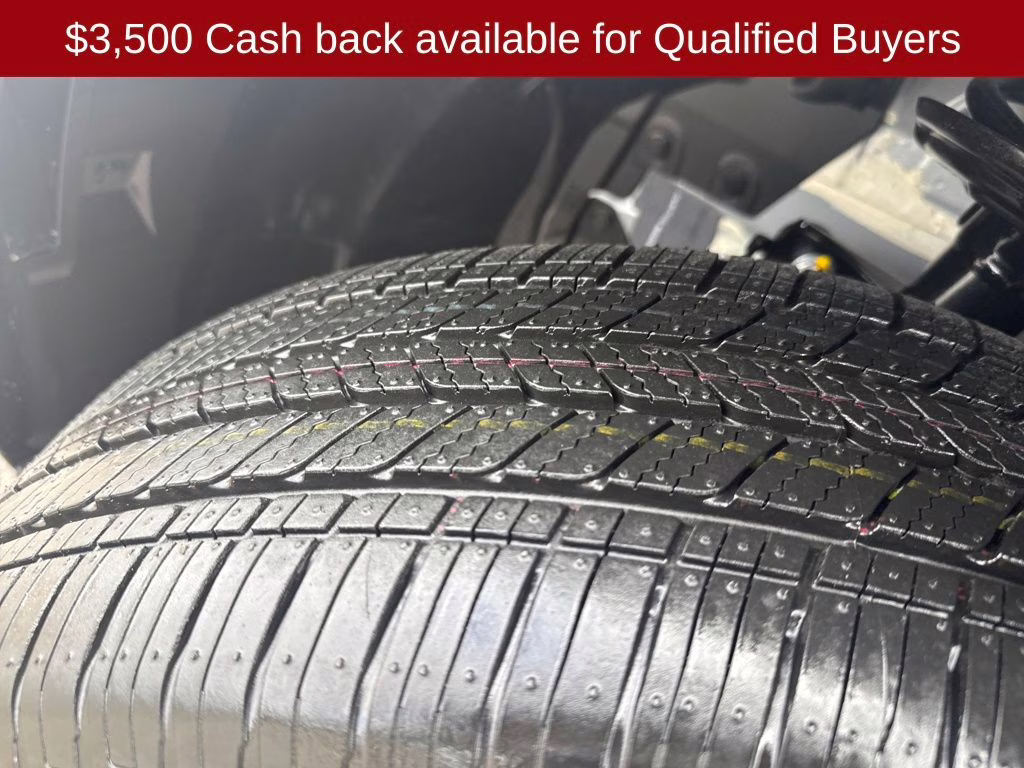 2026 Champagne Silver Metallic Nissan Rogue Platinum AWD SUV