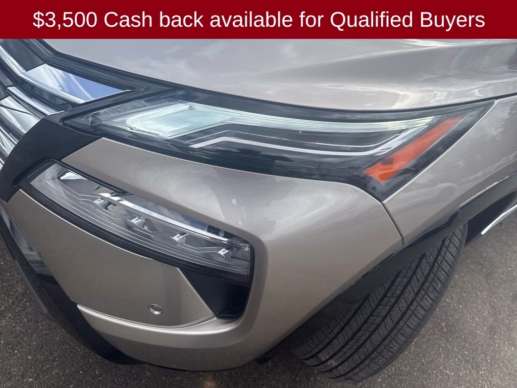 2026 Champagne Silver Metallic Nissan Rogue Platinum AWD SUV