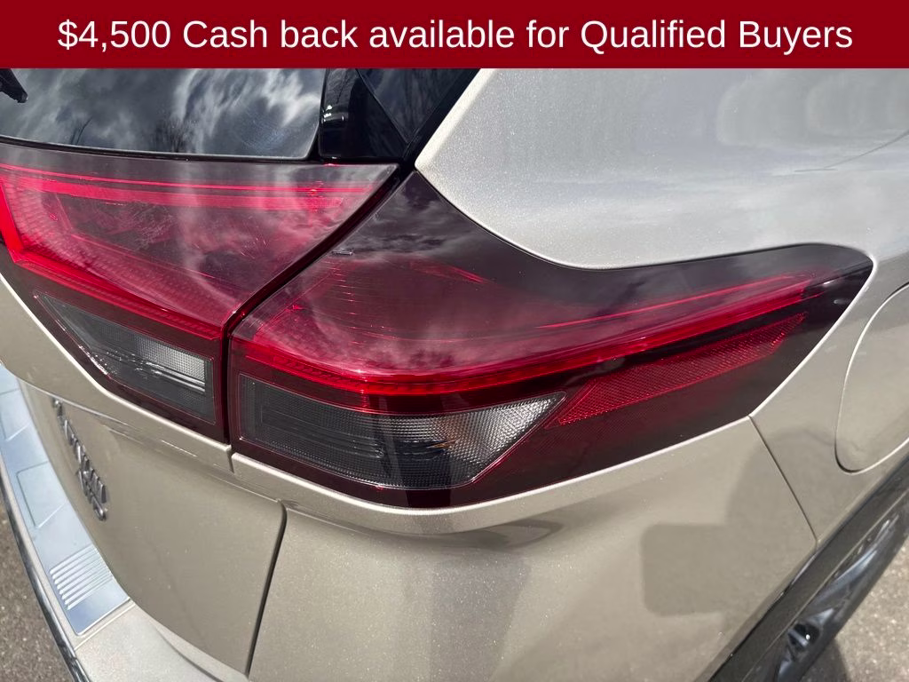 2026 Champagne Silver Metallic Nissan Rogue Platinum AWD SUV