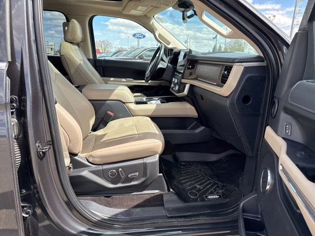 2022 Dark Matter Metallic Ford Expedition Limited 4X4 SUV