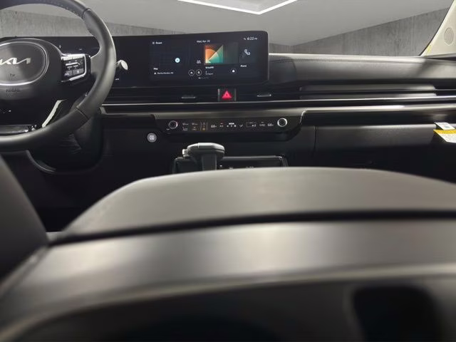 2026 Panthera Metal Kia Carnival SX FWD Van