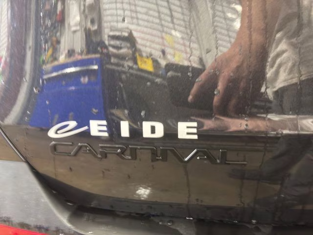 2026 Panthera Metal Kia Carnival SX FWD Van