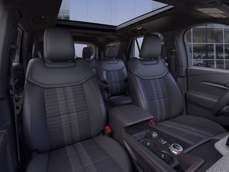 2026 Space White Metallic Ford Explorer ST-Line 4X4 SUV