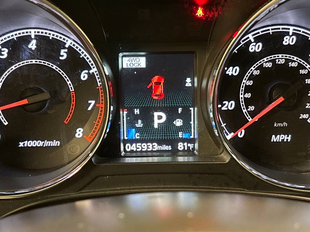 2023 Alloy Silver Metallic Mitsubishi Outlander Sport 2.0 ES AWD SUV