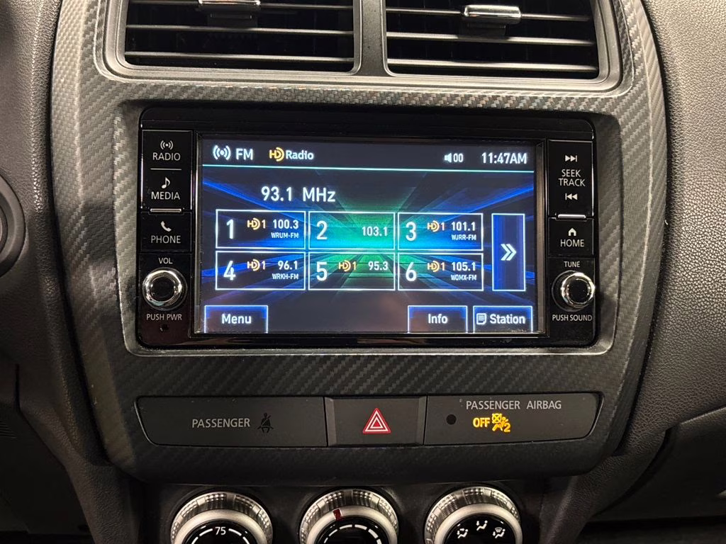 2023 Alloy Silver Metallic Mitsubishi Outlander Sport 2.0 ES AWD SUV