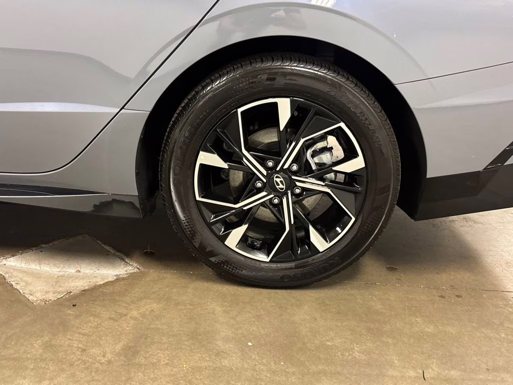 2025 Transmission Blue Hyundai Sonata SEL FWD Sedan