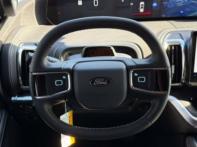 2026 White Metallic Ford Expedition Platinum 4X4 SUV