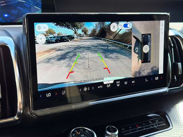 2026 White Metallic Ford Expedition Platinum 4X4 SUV