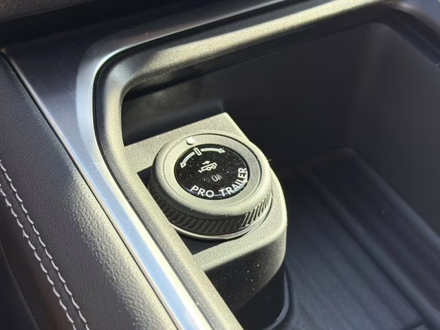 2026 White Metallic Ford Expedition Platinum 4X4 SUV