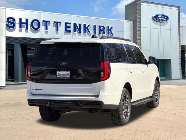 2026 White Metallic Ford Expedition Platinum 4X4 SUV