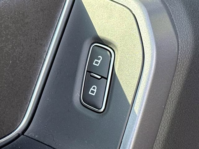 2026 Oxford White Ford F-150 XLT 4X4 Truck