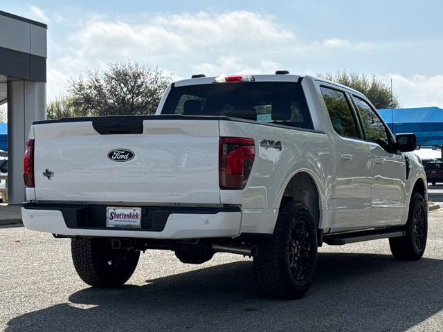 2026 Oxford White Ford F-150 XLT 4X4 Truck