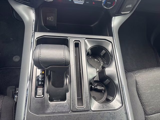 2026 Avalanche Ford F-150 XLT 4X4 Truck