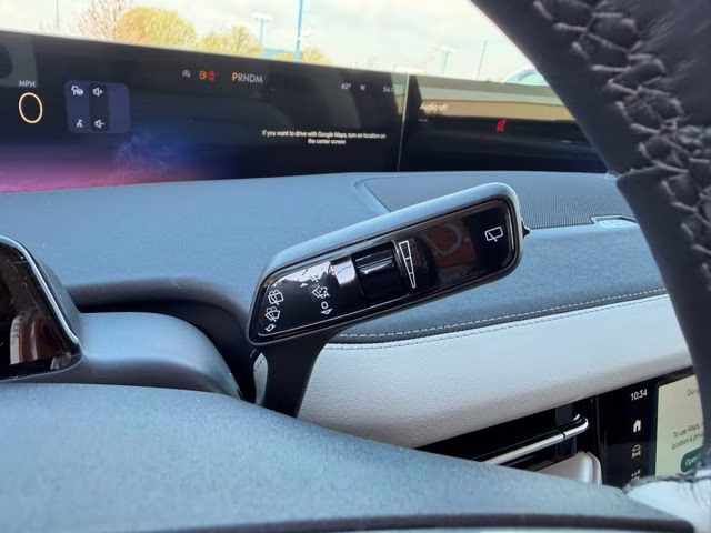 2026 Star White Metallic Tri-Coat Lincoln Navigator L Reserve 4X4 SUV