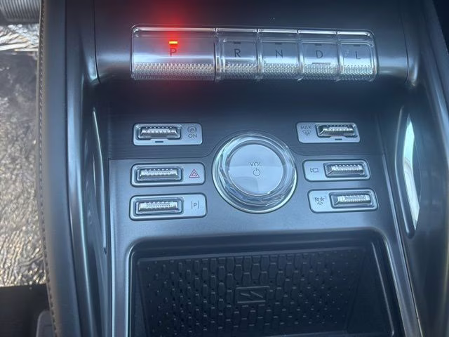 2026 Gray Matter Metallic Clearcoat Lincoln Nautilus Reserve AWD SUV