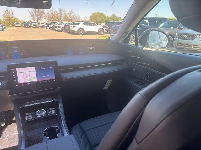 2026 Gray Matter Metallic Clearcoat Lincoln Nautilus Reserve AWD SUV