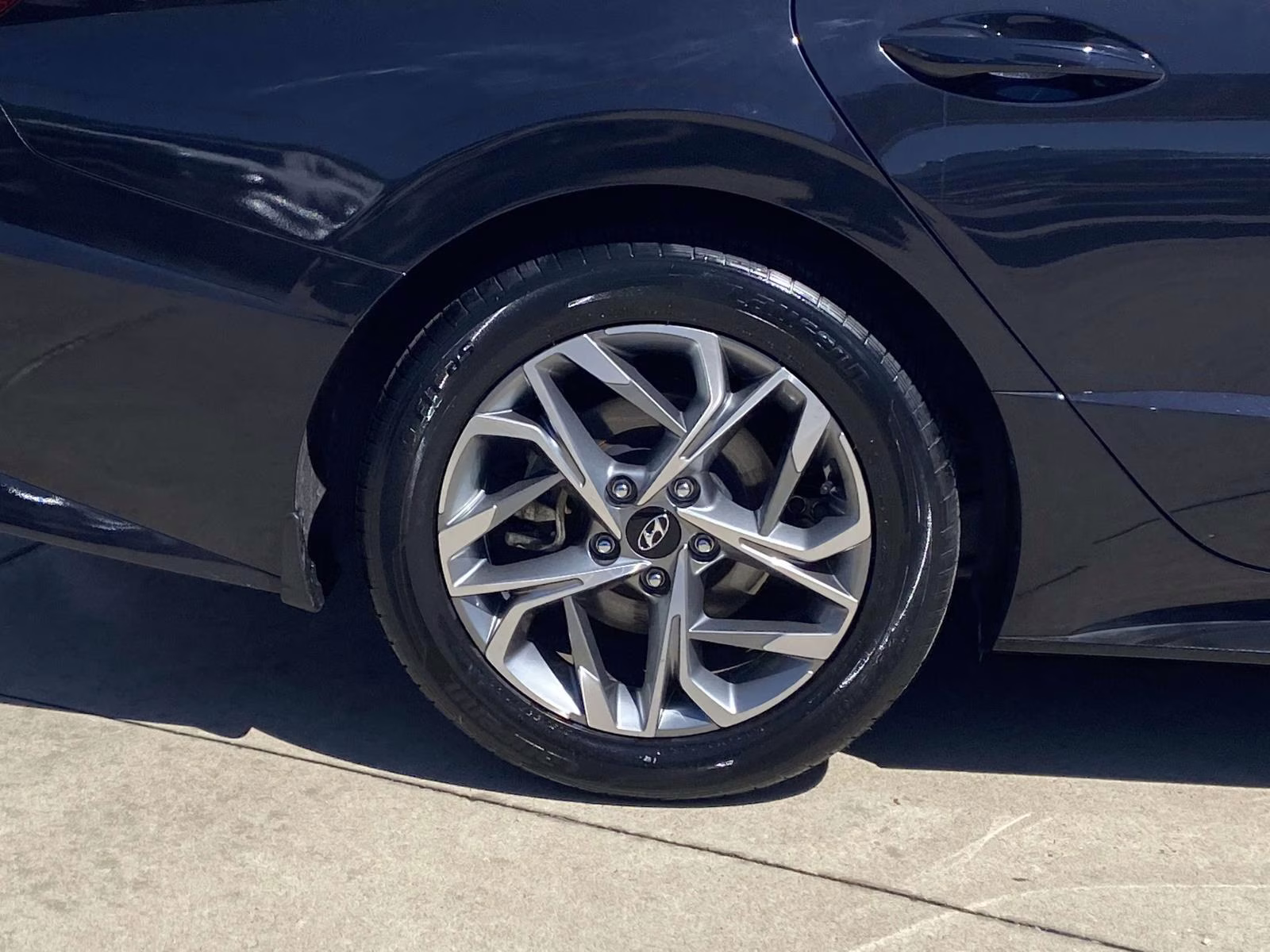 2023 Carbon Blue Hyundai Sonata SEL FWD Sedan