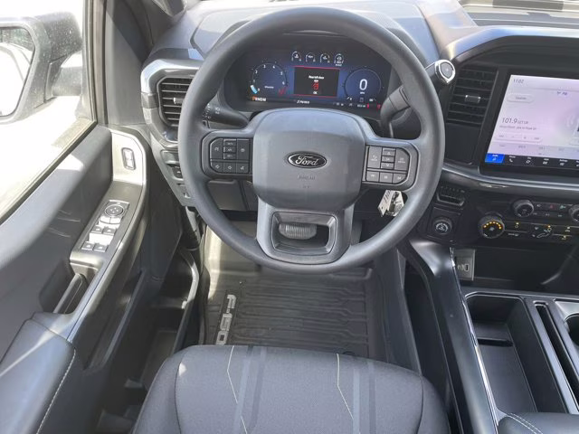 2025 Oxford White Ford F-150 STX RWD Truck