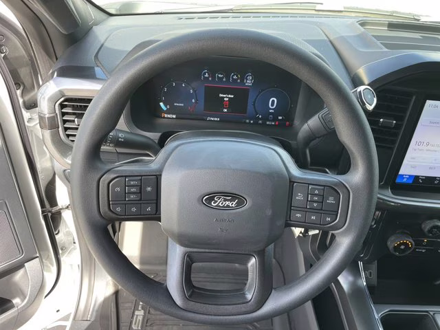 2025 Oxford White Ford F-150 STX RWD Truck