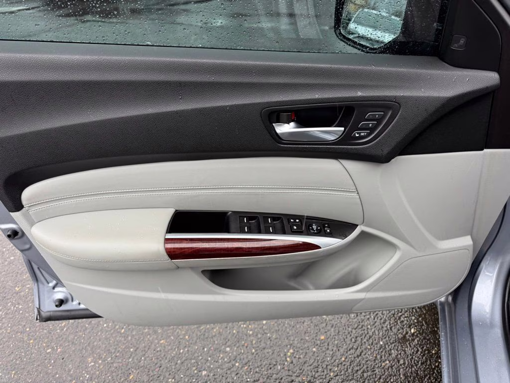 2015 Slate Silver Metallic Acura TLX Tech FWD Sedan