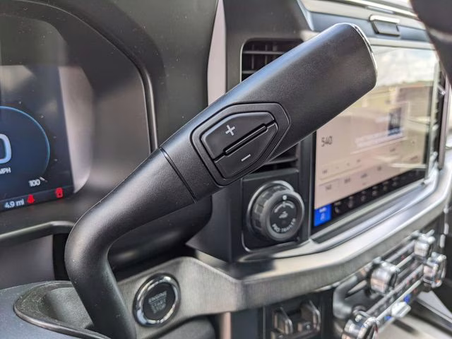 2026 Avalanche Ford Super Duty F-250 SRW Platinum 4X4 Truck