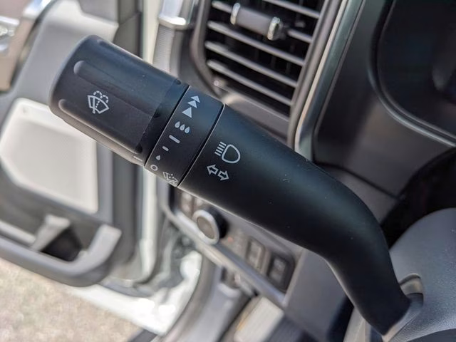 2026 Avalanche Ford Super Duty F-250 SRW Platinum 4X4 Truck