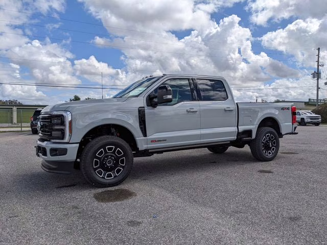 2026 Avalanche Ford Super Duty F-250 SRW Platinum 4X4 Truck