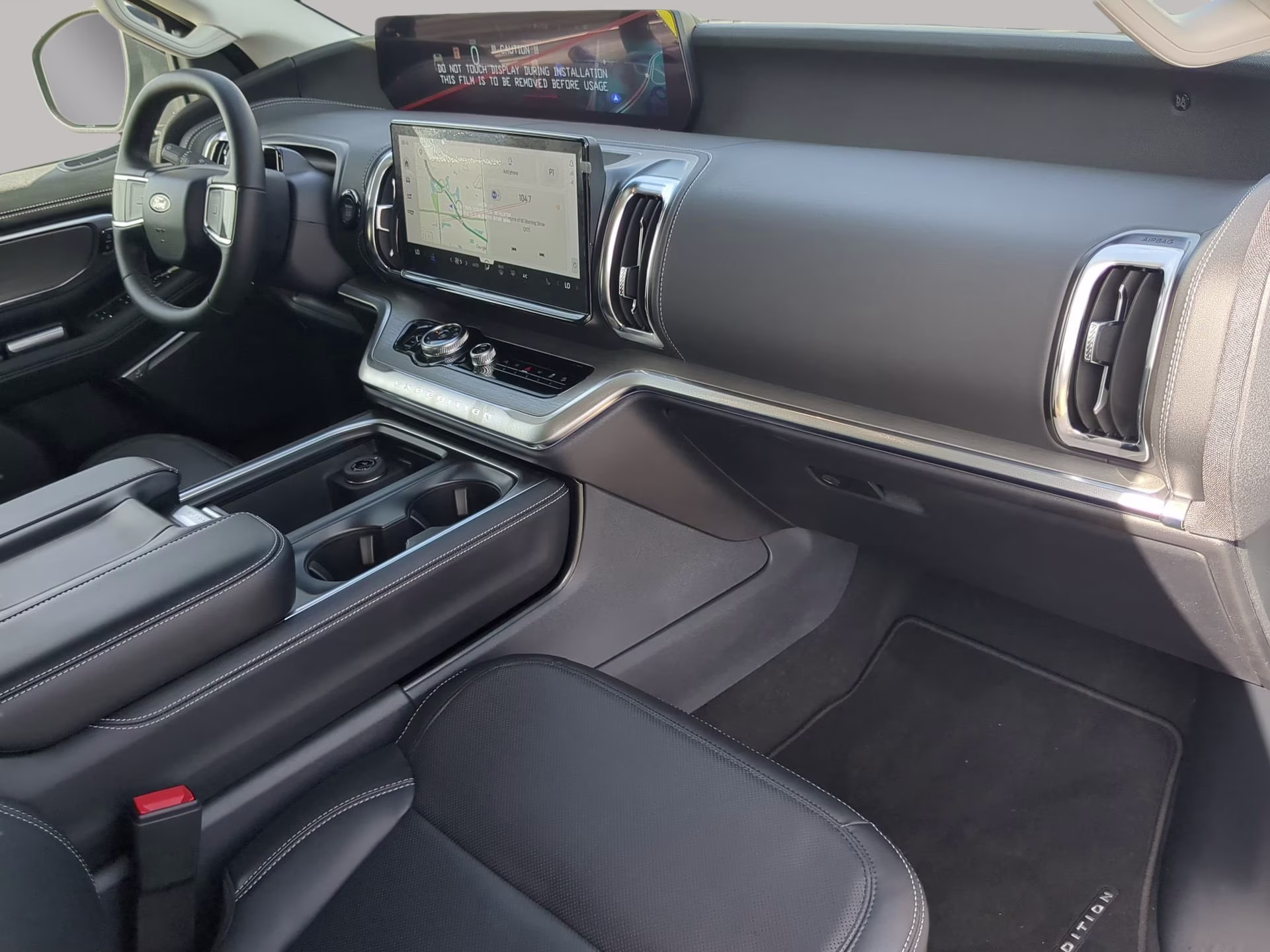 2026 Space Silver Metallic Ford Expedition Platinum 4X4 SUV