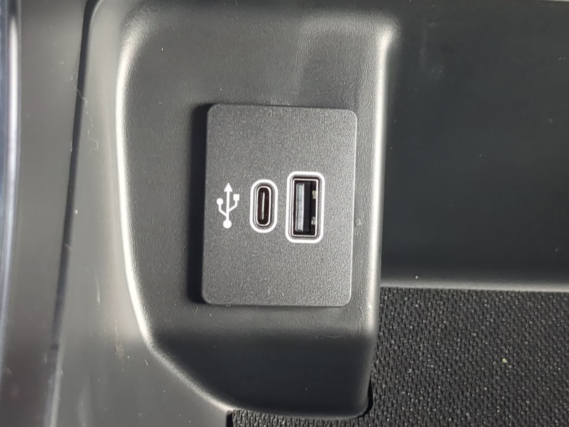 2026 Oxford White Ford F-150 XLT Crew Cab Pickup 4X4 Truck