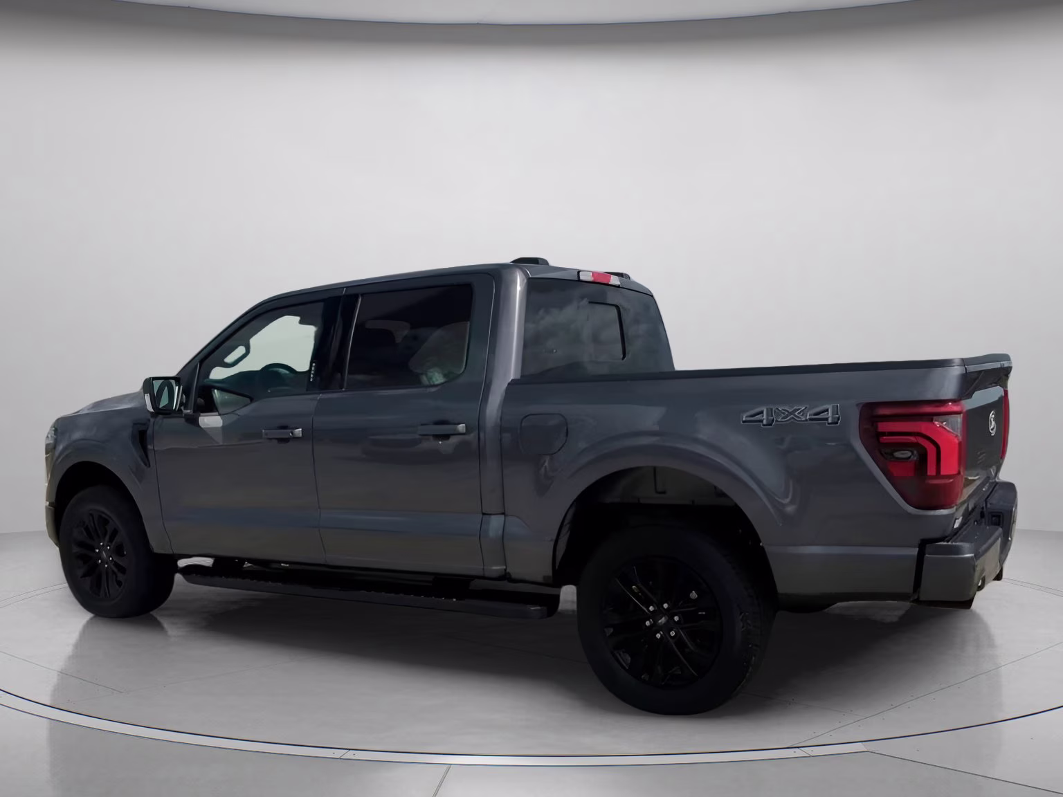 2026 Carbonized Gray Metallic Ford F-150 LARIAT Crew Cab Pickup 4X4 Truck