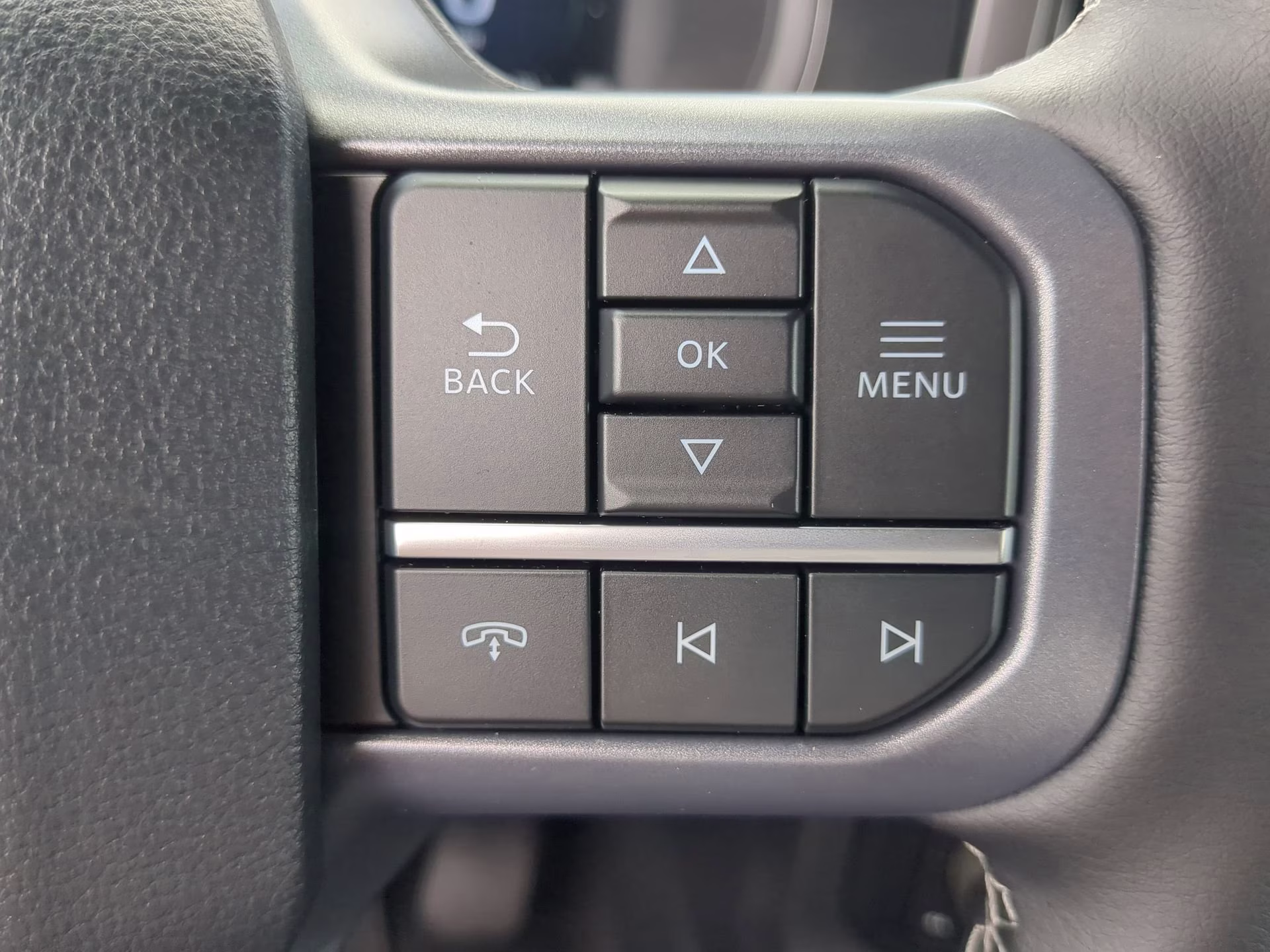 2026 Carbonized Gray Metallic Ford F-150 LARIAT Crew Cab Pickup 4X4 Truck