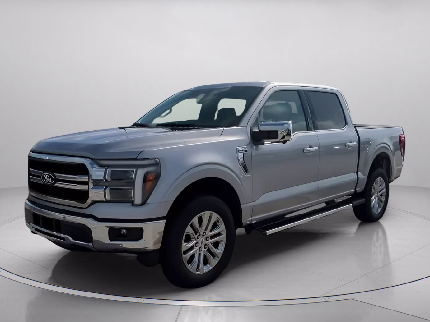 2026 Iconic Silver Metallic Ford F-150 LARIAT Crew Cab Pickup 4X4 Truck