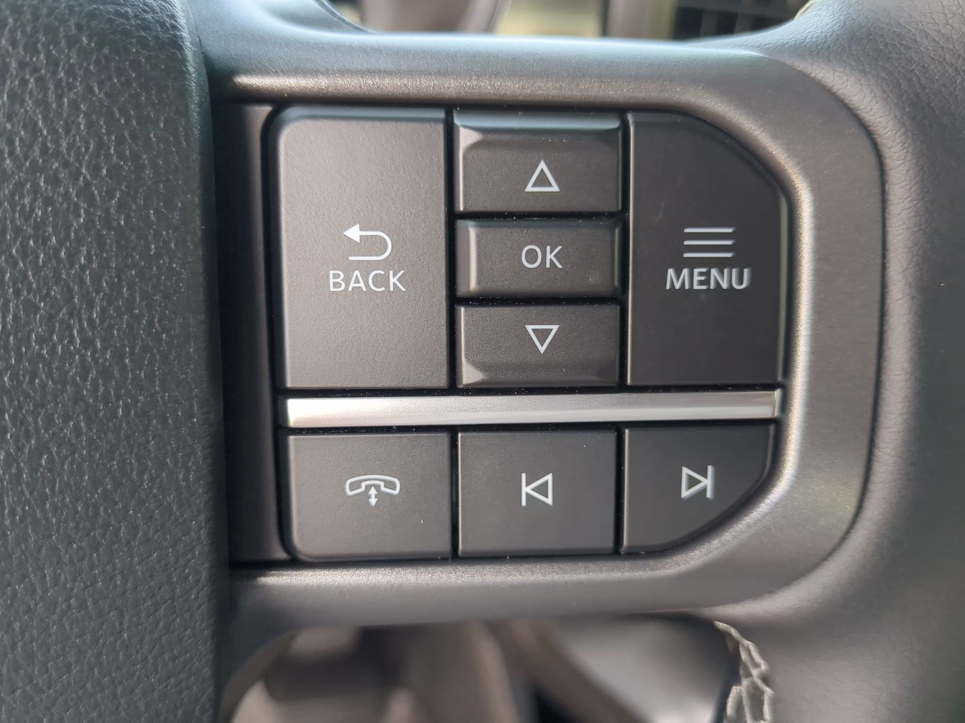2026 Avalanche Ford F-150 LARIAT Crew Cab Pickup 4X4 Truck