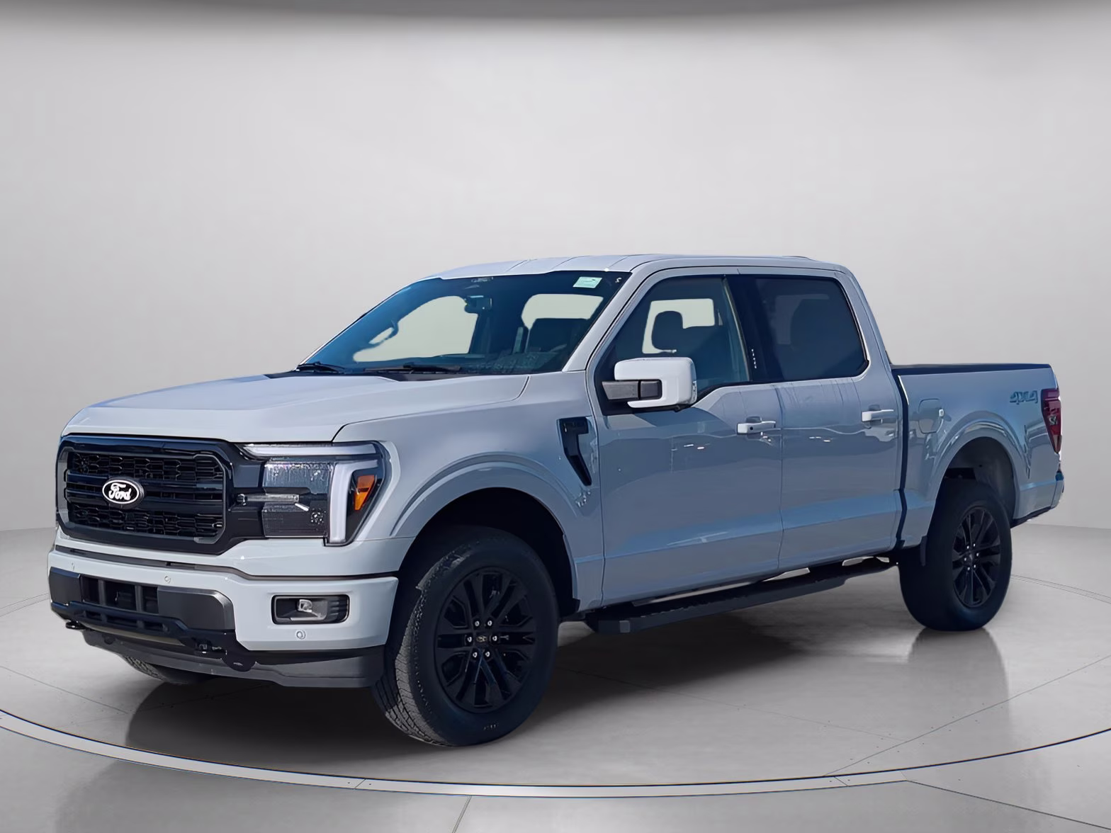 2026 Avalanche Ford F-150 LARIAT Crew Cab Pickup 4X4 Truck