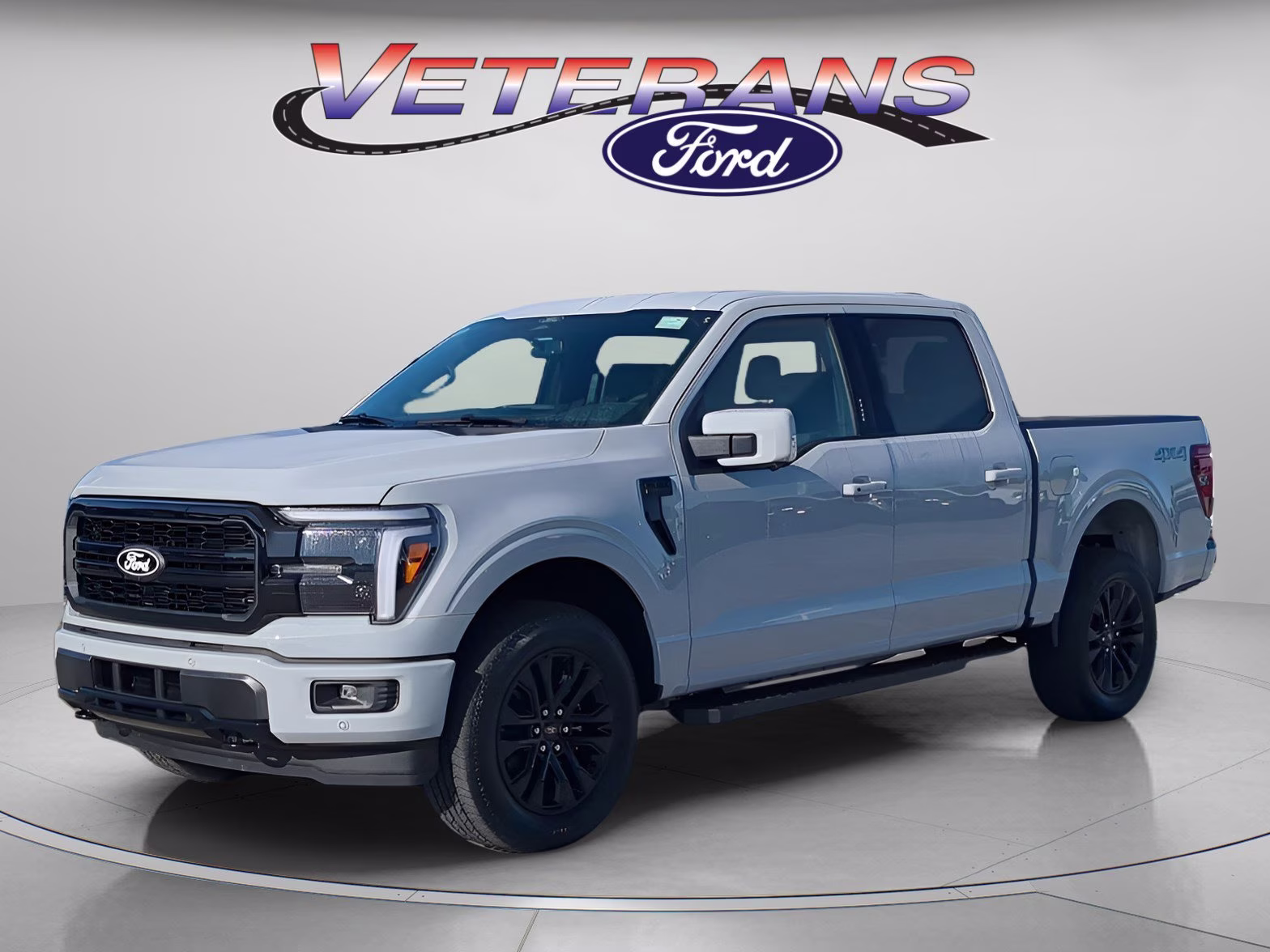 2026 Avalanche Ford F-150 LARIAT Crew Cab Pickup 4X4 Truck