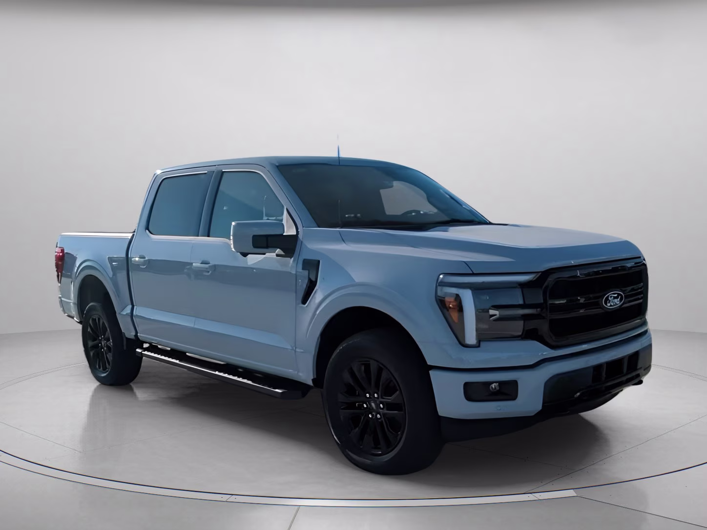 2026 Avalanche Ford F-150 LARIAT Crew Cab Pickup 4X4 Truck
