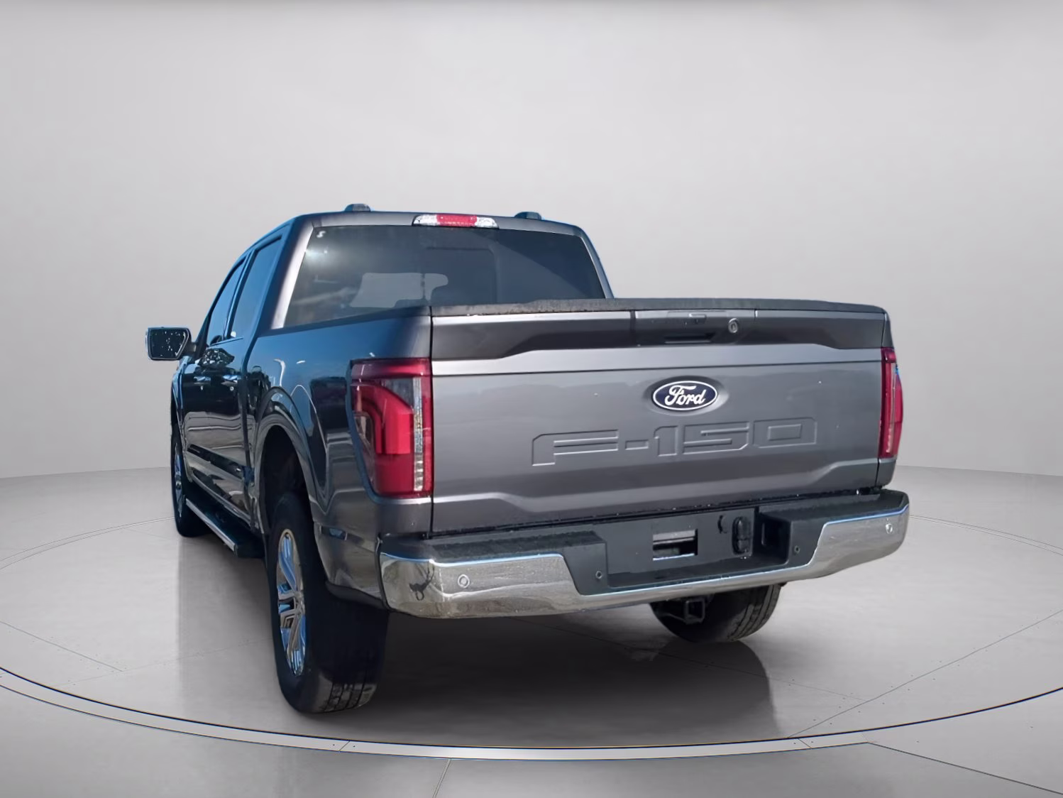2026 Carbonized Gray Metallic Ford F-150 LARIAT Crew Cab Pickup 4X4 Truck