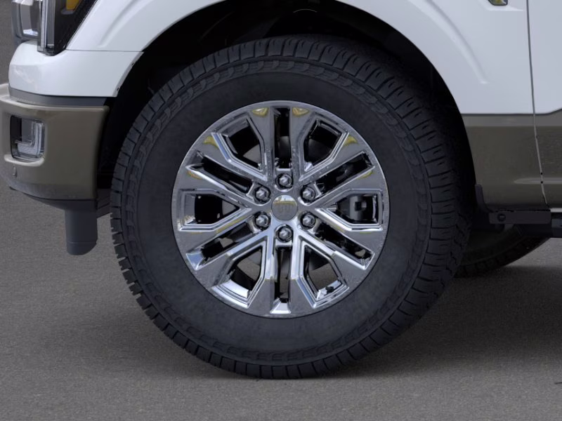 2026 Star White Metallic Tri-Coat Ford F-150 King Ranch Crew Cab Pickup 4X4 Truck
