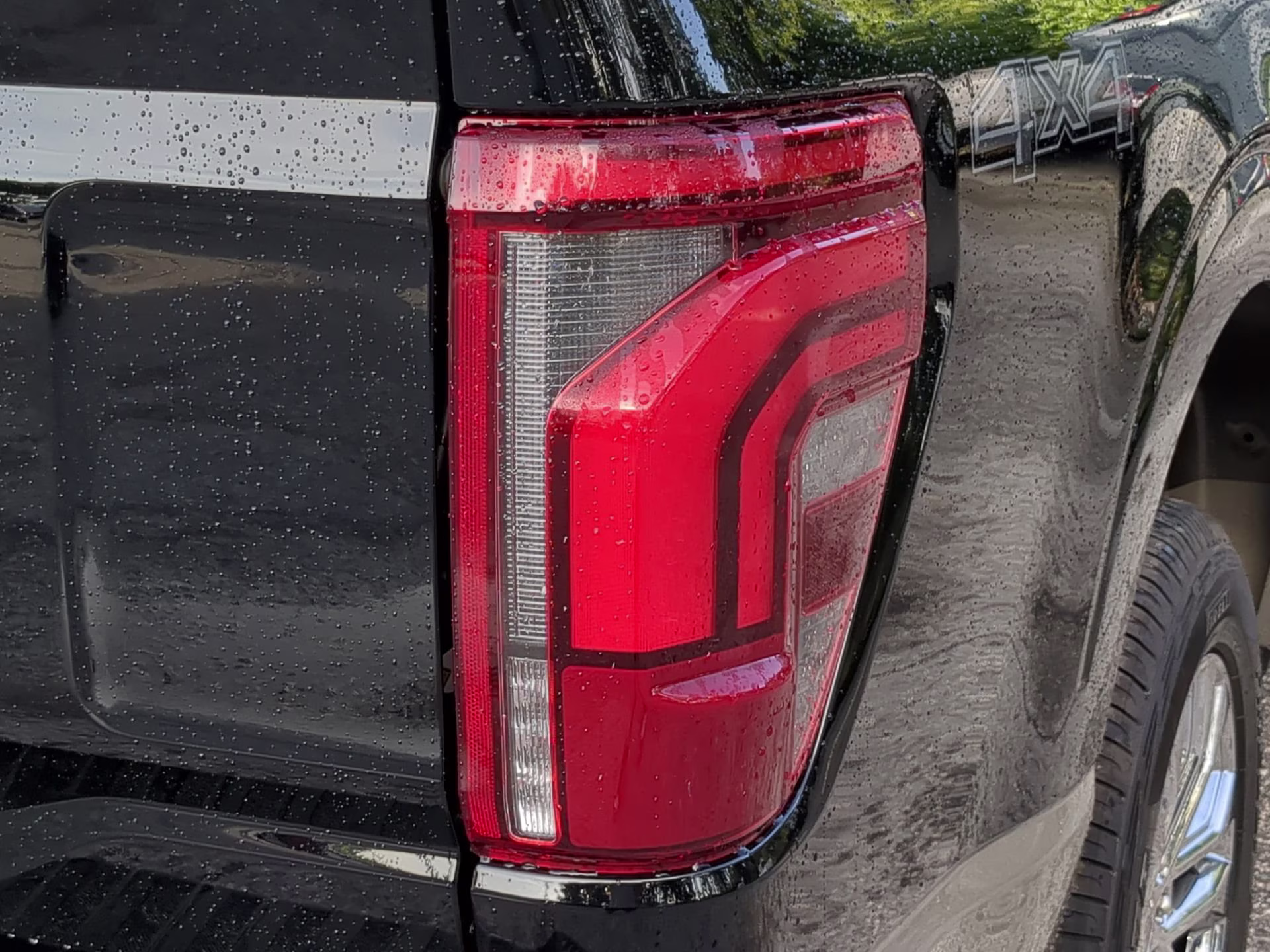 2026 Agate Black Metallic Ford F-150 King Ranch Crew Cab Pickup 4X4 Truck