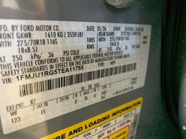 2026 Glacier Gray Metallic Tri-Coat Ford Expedition Tremor 4X4 SUV