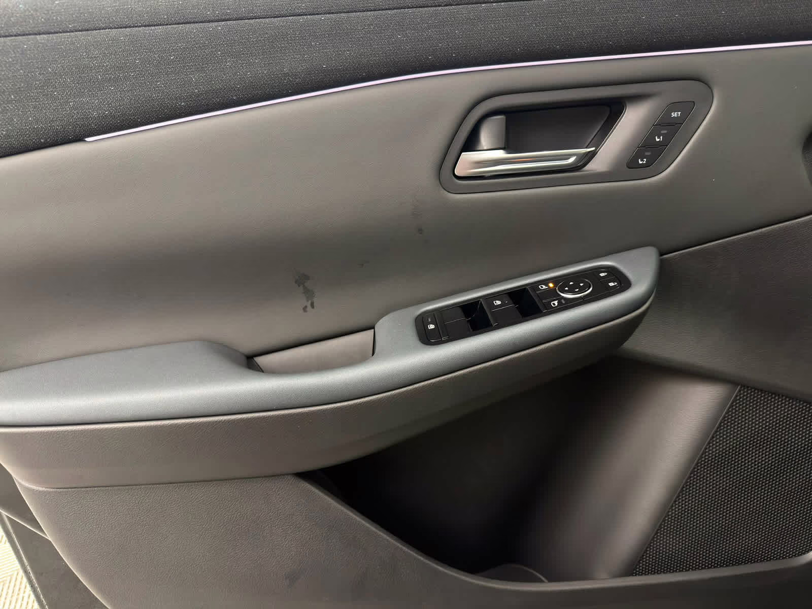 2026 Black Diamond Pearl Nissan LEAF PLATINUM+ FWD SUV