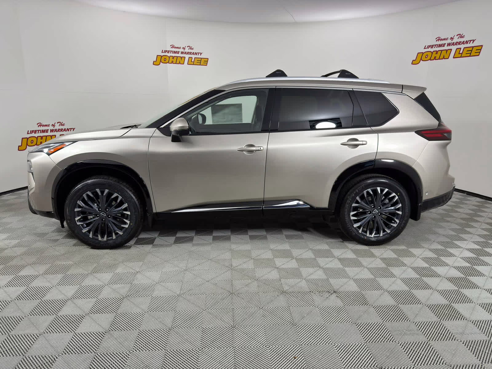 2026 Champagne Silver Metallic Nissan Rogue Platinum AWD SUV