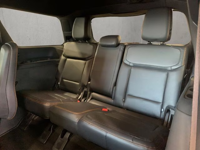 2026 Glacier Gray Metallic Tri-Coat Ford Expedition Tremor 4X4 SUV