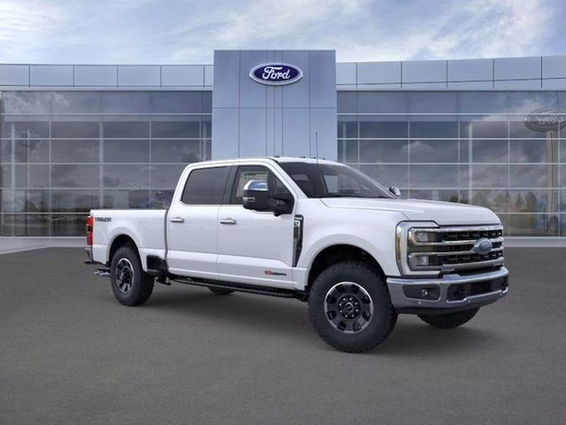 2026 Star White Metallic Tri-Coat Ford Super Duty F-250 SRW King Ranch 4X4 Truck