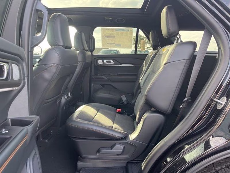 2026 Agate Black Metallic Ford Explorer Tremor 4X4 SUV