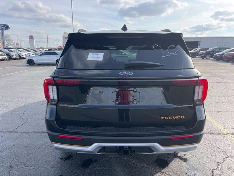 2026 Agate Black Metallic Ford Explorer Tremor 4X4 SUV