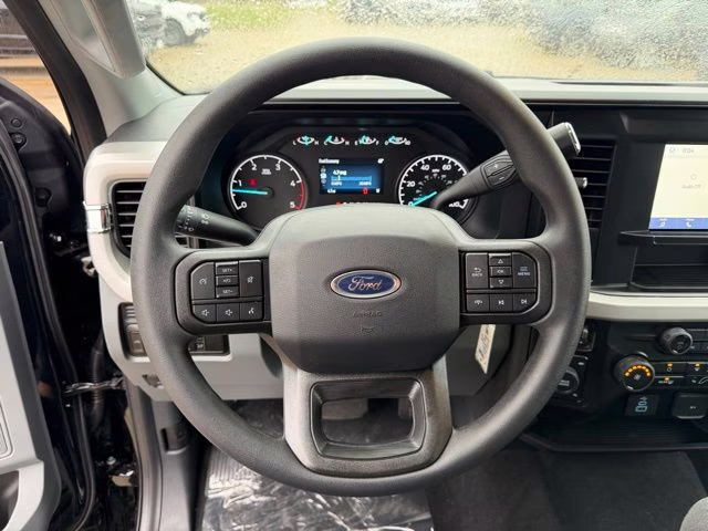 2026 Agate Black Metallic Ford Super Duty F-350 DRW XL 4X4 Truck